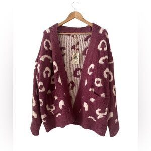 NWT Easel Los Angeles Cardigan size M